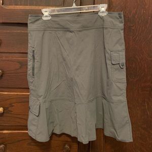 Royal Robbins quick dry knee-length skirt.